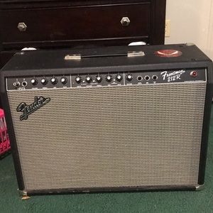 Fender guitar amp